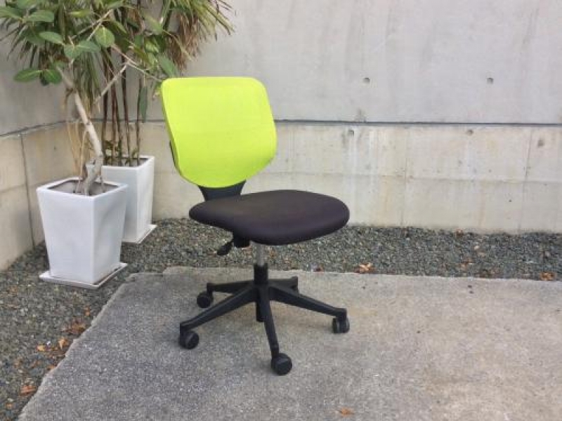USMシリーズ　OAチェア　グリーン　中古