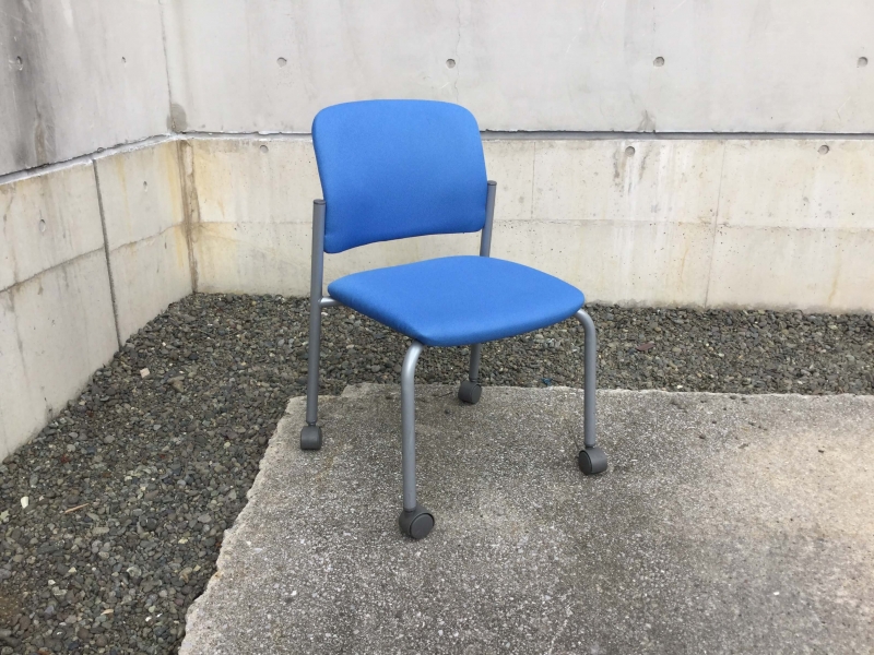会議椅子　CK-100シリーズ　キャスター付　ブルー　中古