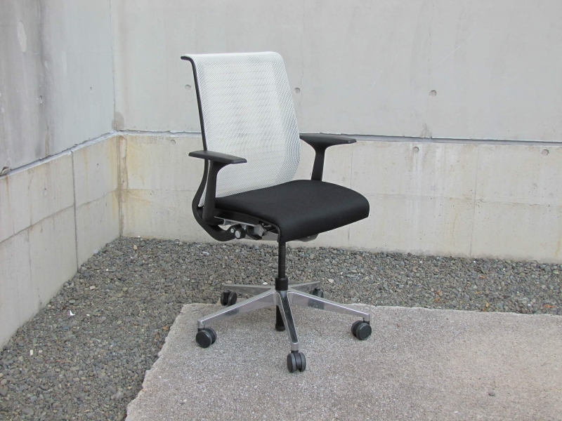 シンクチェア　ホワイト　肘付き　中古