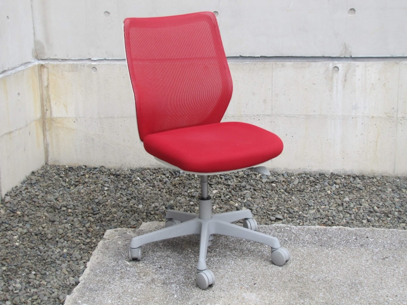 CG-Mチェア　レッド　中古