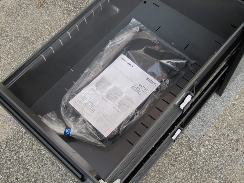 GXシリーズ　デスクワゴン　クッション付き　新品展示品_4