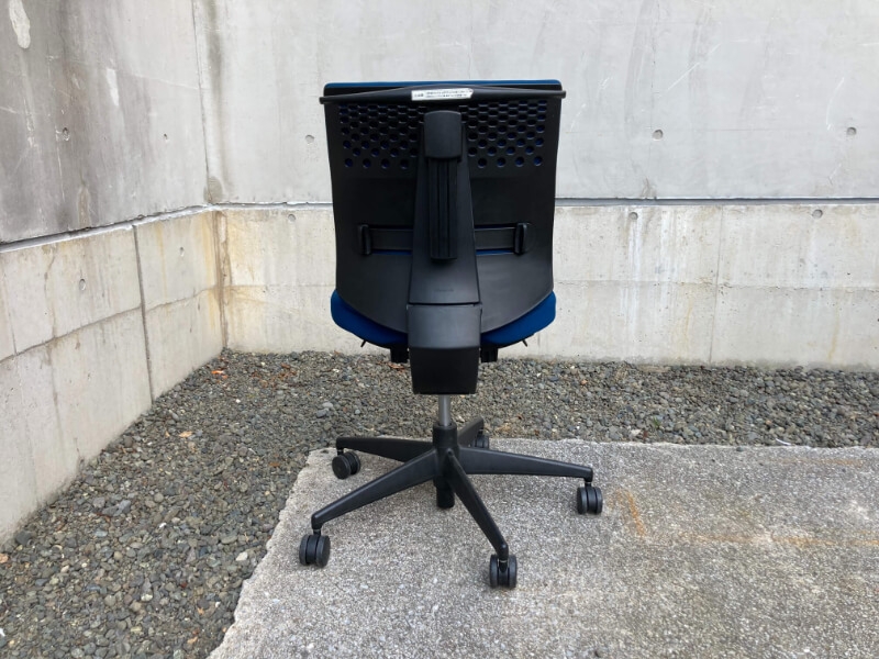 コクヨ ウィザード2チェア ブルー ハンガー付き 中古| コクヨ ウィザード2チェア ブルー ハンガー付き 中古|