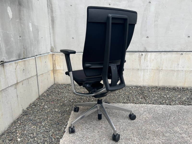 スピーナチェア　クロスバック　ブラック　中古【2019年製】_1