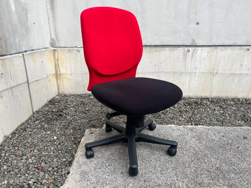 オカムラ / OKAMURA｜中古オフィス家具の販売・買取の今井家具店