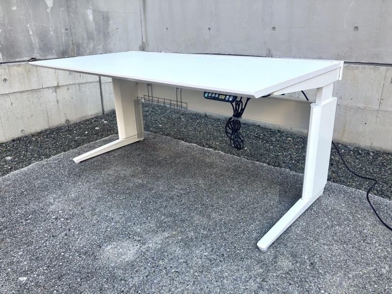 電動昇降デスク　プロステージ クレスト UD　W1550/D800　中古