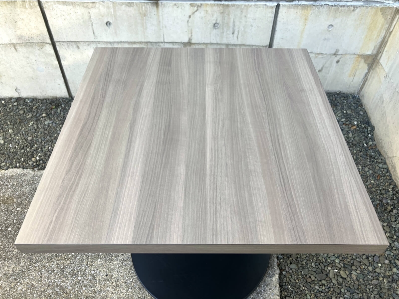 アルトピアッツァ　カフェテーブル　W750/D750　中古_2