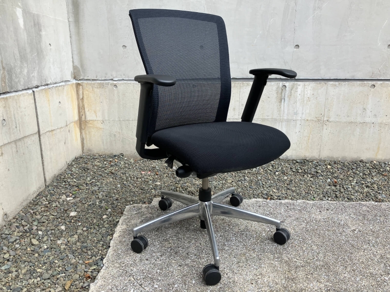 フォスターエトス　可動肘付き　ブラック　中古_0