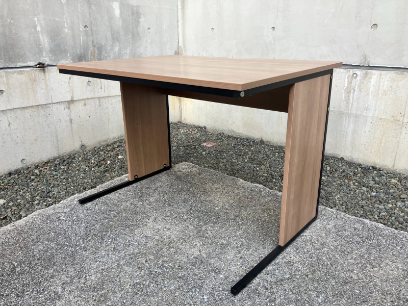 ワークデスク　W1000/D700/H700　ウォールナット　中古