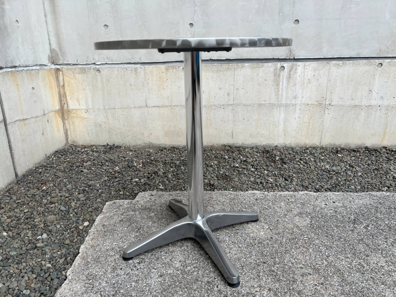 アルミ丸テーブル　AL-63RT　未使用品_1