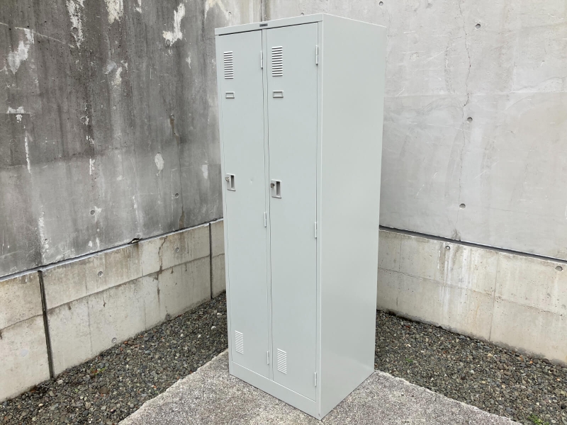 LK型　2人用ロッカー　中古