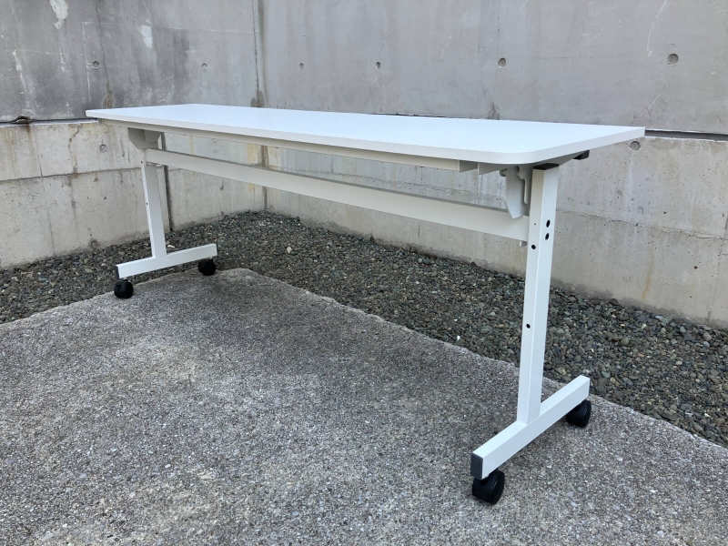 シンプルフォールディングテーブルⅡ　W1800/D450　中古