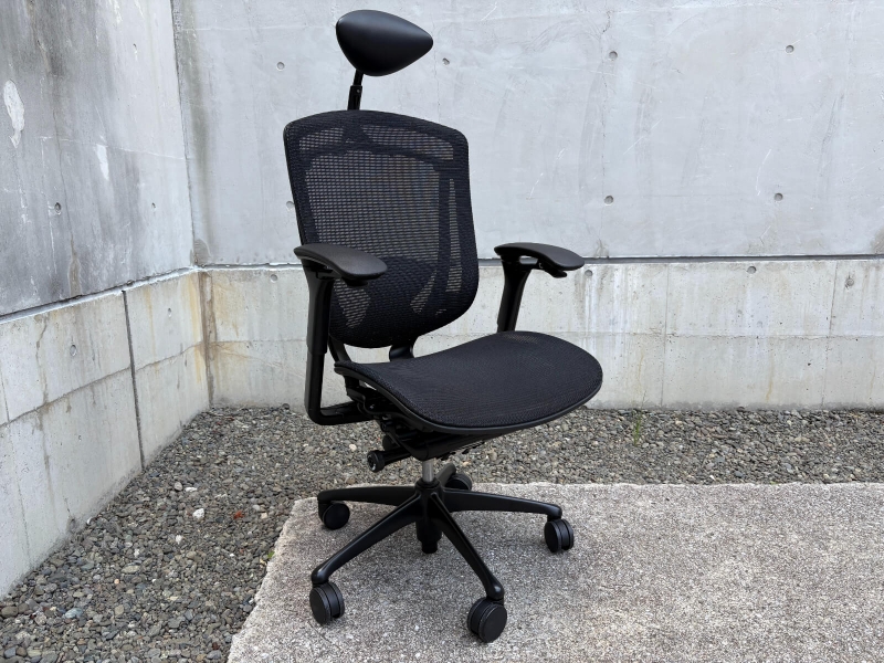 コンテッサチェア　小型ヘッドレスト付き　中古