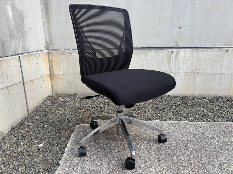 VCM1チェア　ブラック　中古