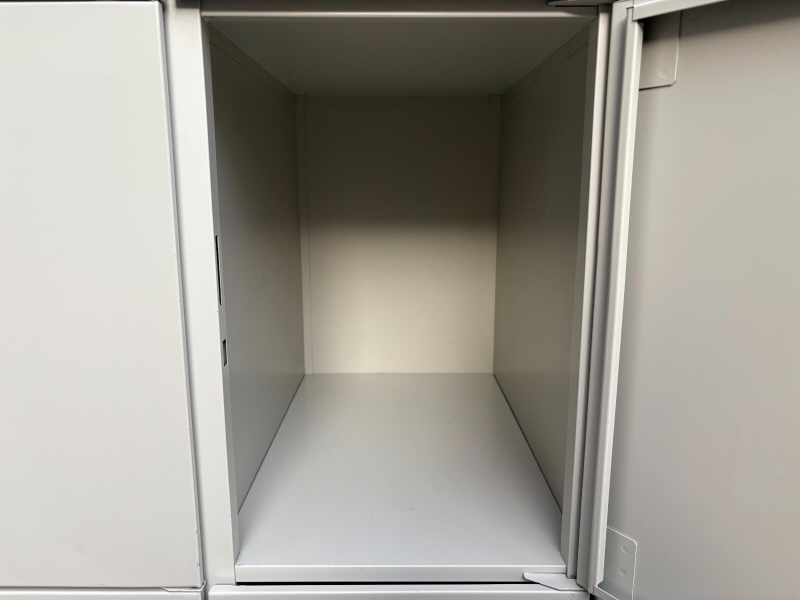KZ-Ⅱ型　12人用ロッカー　中古_4