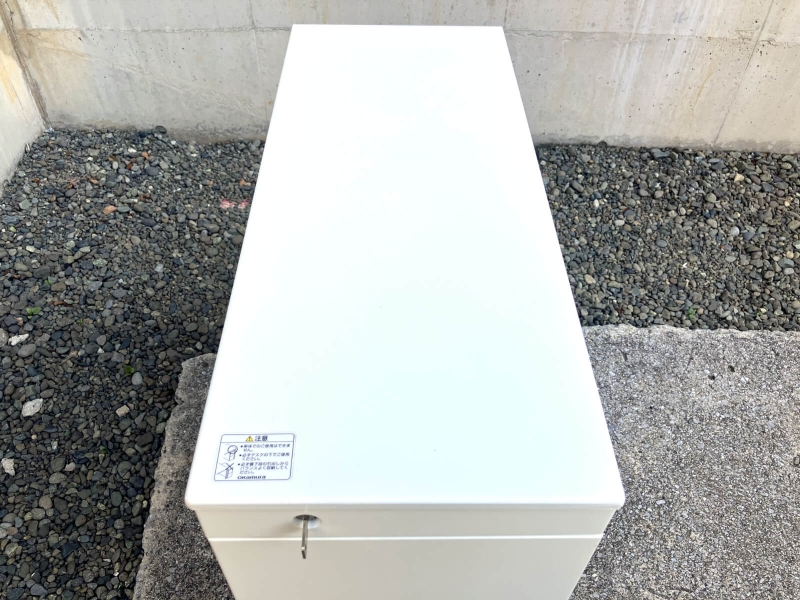 スリムキャビネット　ホワイト　中古_3