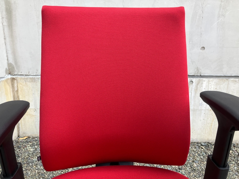 ウィザード４チェア　ハイバック　可動肘付き　中古_3