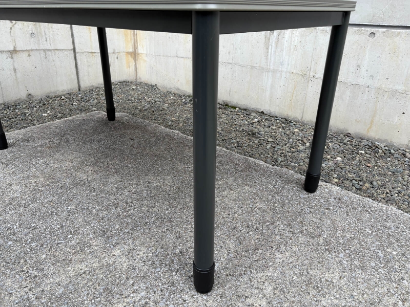 ミーティングテーブル　W1500/D750㎜　ナチュラル×ブラック　中古_5