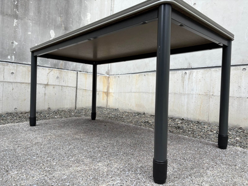 ミーティングテーブル　W1500/D750㎜　ナチュラル×ブラック　中古_6