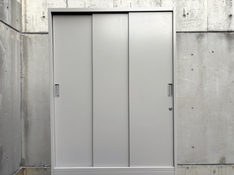 シンラインキャビネット　3枚引戸書庫　W800　上下セット（A4 6段対応）　中古_1