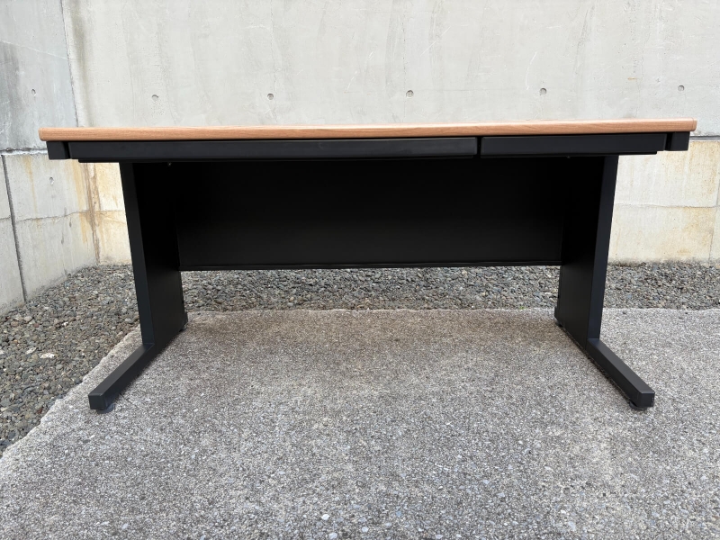 インベントシリーズ　平机　W1400　中古_2