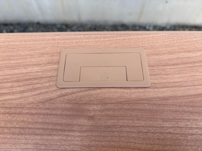 インベントシリーズ　平机　W1400　中古_4