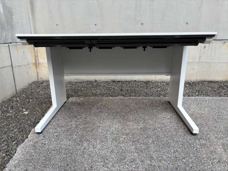 ISデスクシリーズ　平机　W1200　中古_1