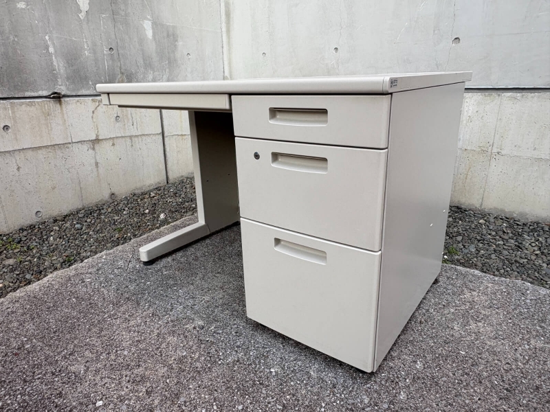 BS+デスクシリーズ　片袖机　W1000/D700　中古_0