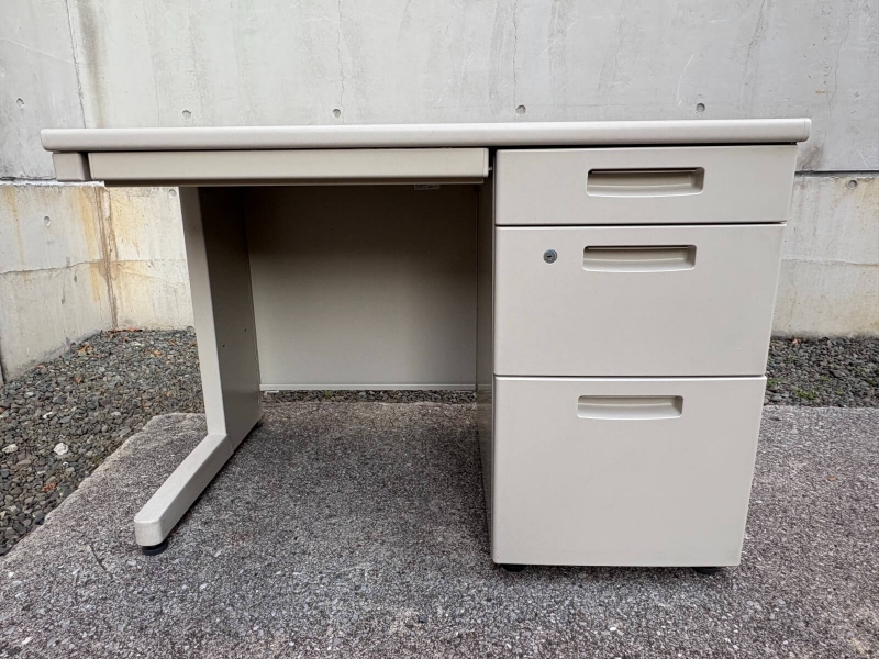 BS+デスクシリーズ　片袖机　W1000/D700　中古_1