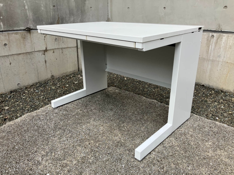 デュエナシリーズ　平机　W1000　ケースウェイタイプ　中古