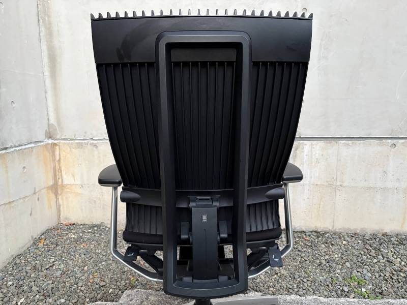 スピーナチェア　エラストマーバック　肘付き　中古_2