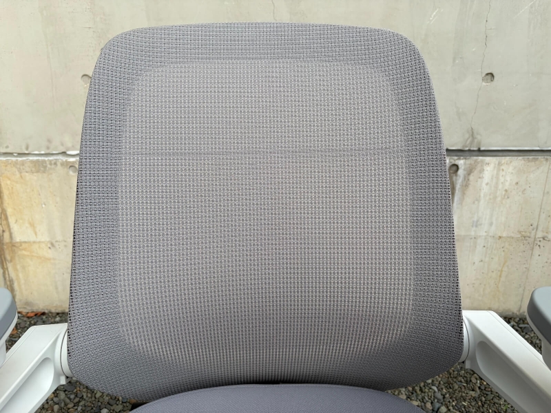 ノートチェア　メッシュタイプ　ライトグレー　中古【2023年製造 美品】_3