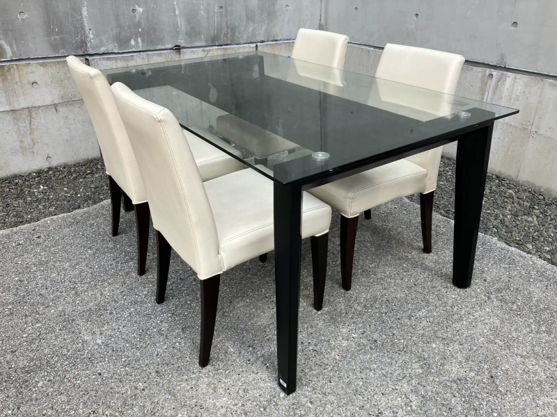 ガラステーブル＆チェア　5点セット　中古