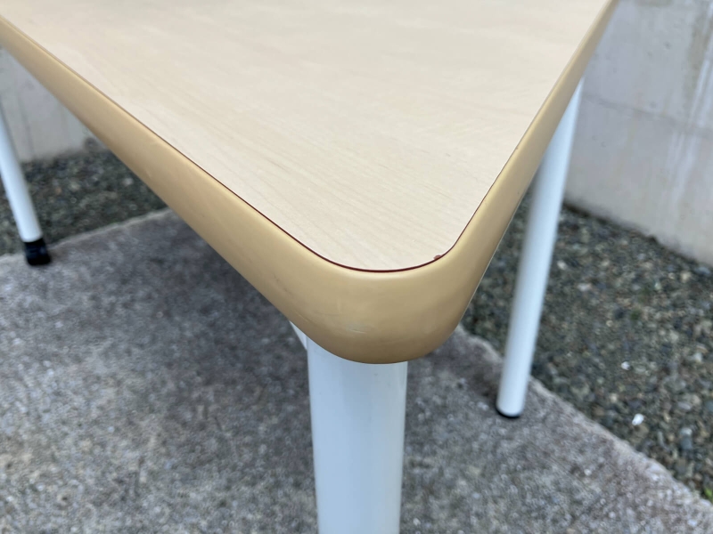 台形型　マルチワークテーブル　中古_2