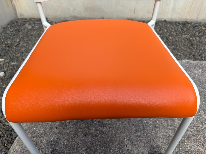 スタッキングチェア　SFIDA　キャスター付き　中古_5