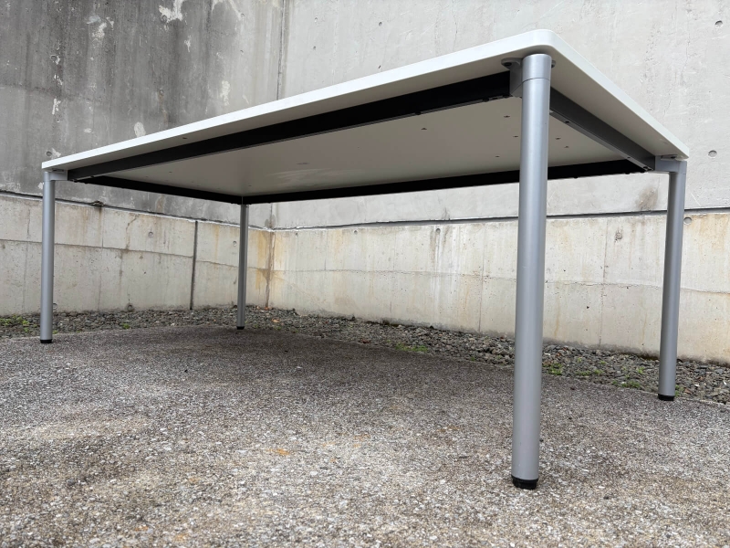 ジュート　ミーティングテーブル　4本脚タイプ　W2100　中古_6