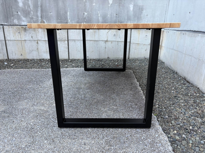 ラバーウッドテーブル　W1600/D800　中古_1