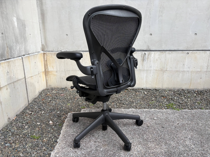 アーロンチェア　フル装備　ポスチャーフィット　Bサイズ　中古_1