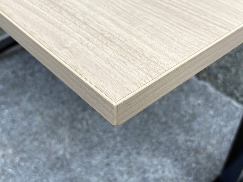 ロンナシリーズ　ミーティングテーブル　W1200/D750　中古_4