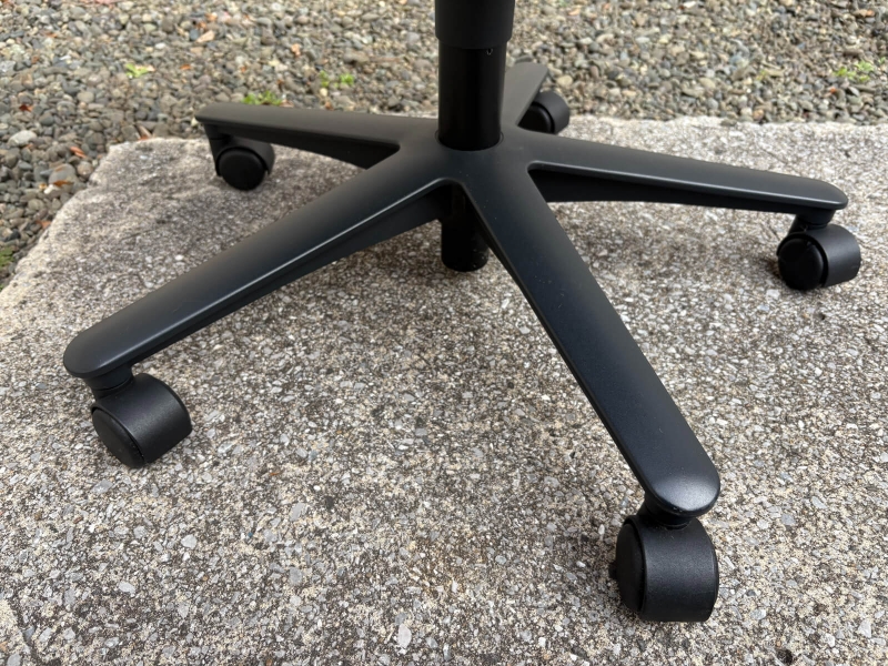 ルディオチェア　ダークグレー　肘付き　中古_7