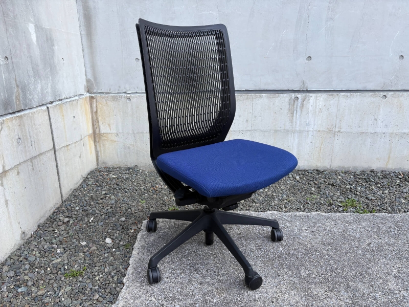 ヴィスコンテチェア 　ハイバック　ブルー　中古
