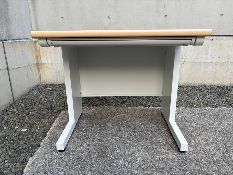 LEOデスクシリーズ　平机　W800/D700　中古_1