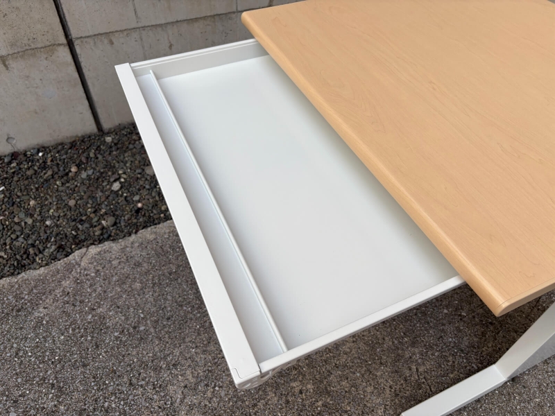 LEOデスクシリーズ　平机　W800/D700　中古_6