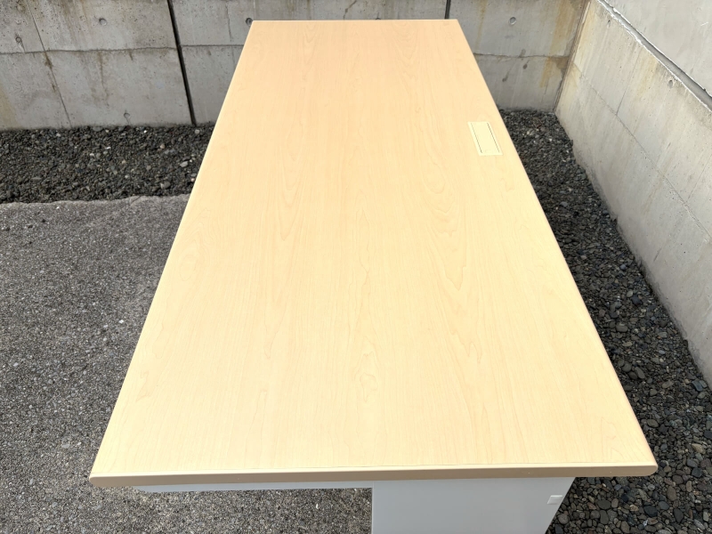 LEOデスクシリーズ　平机　W1600/D700　中古_3