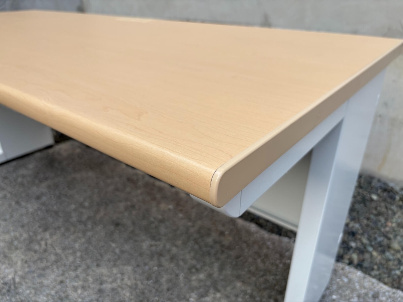 LEOデスクシリーズ　平机　W1600/D700　中古_5