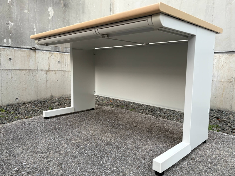 LEOデスクシリーズ　平机　W1200/D700　中古_7