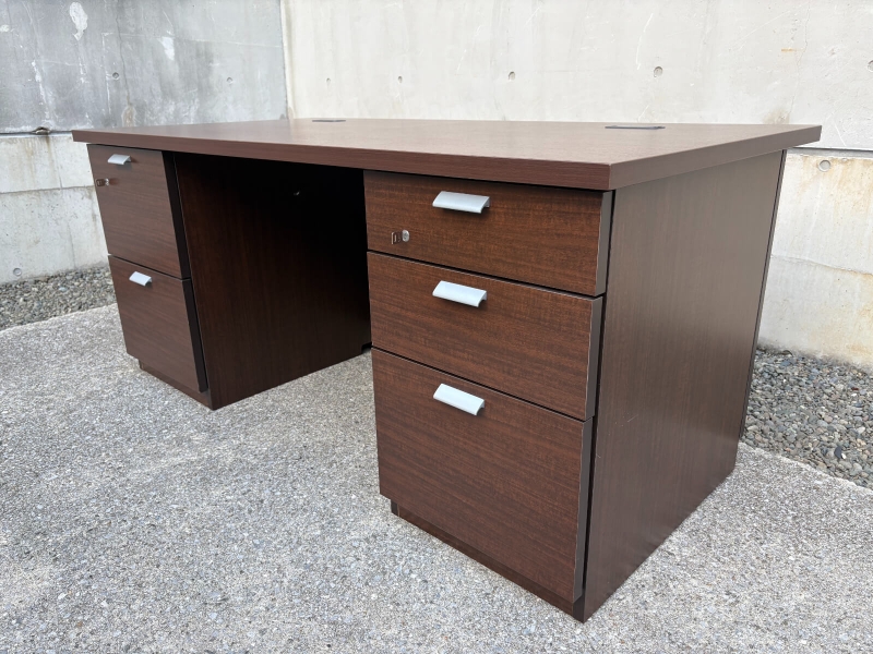 役員用デスク　EJ-160DA　W1600/D800　中古