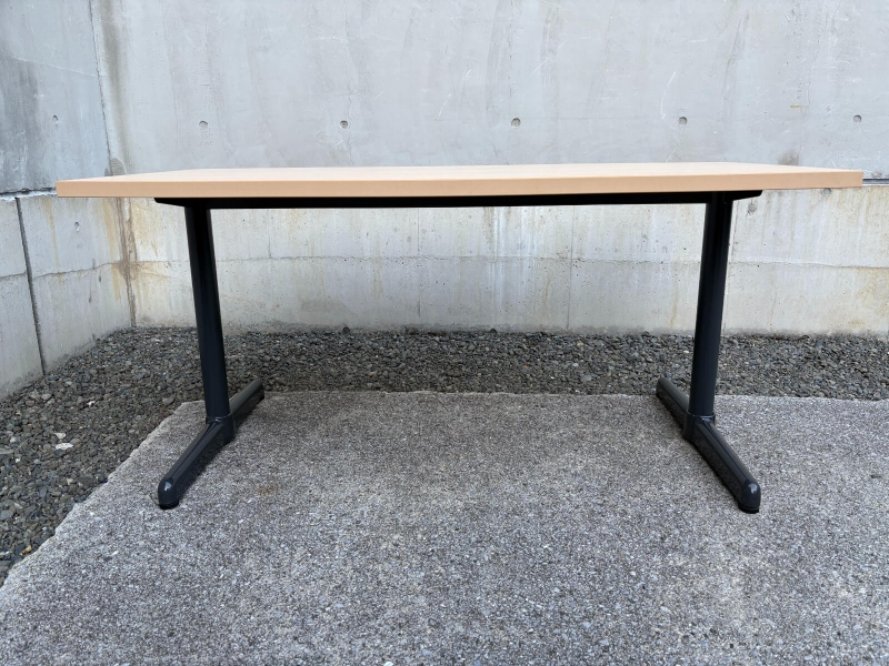 LMシリーズ　ミーティングテーブル　W1500/D800　中古_1