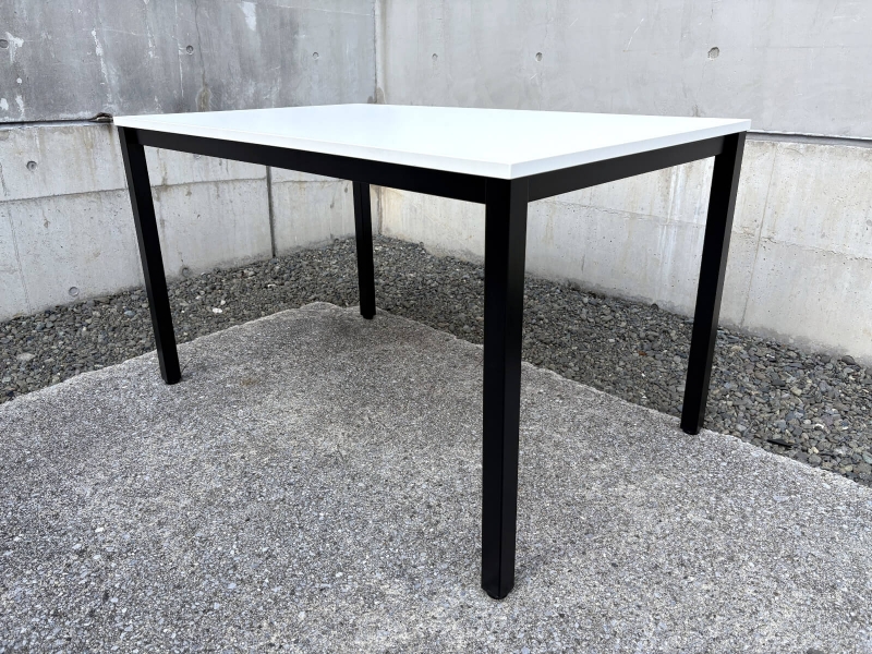 ミーティングテーブル　W1200/D750　日本製　中古