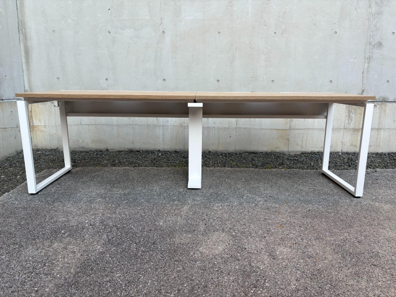 プレノデスクシステム　片面フリーアドレス　W2400/D600　中古_1