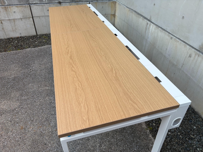 プレノデスクシステム　片面フリーアドレス　W2400/D600　中古　＊脚部カバー欠品_3